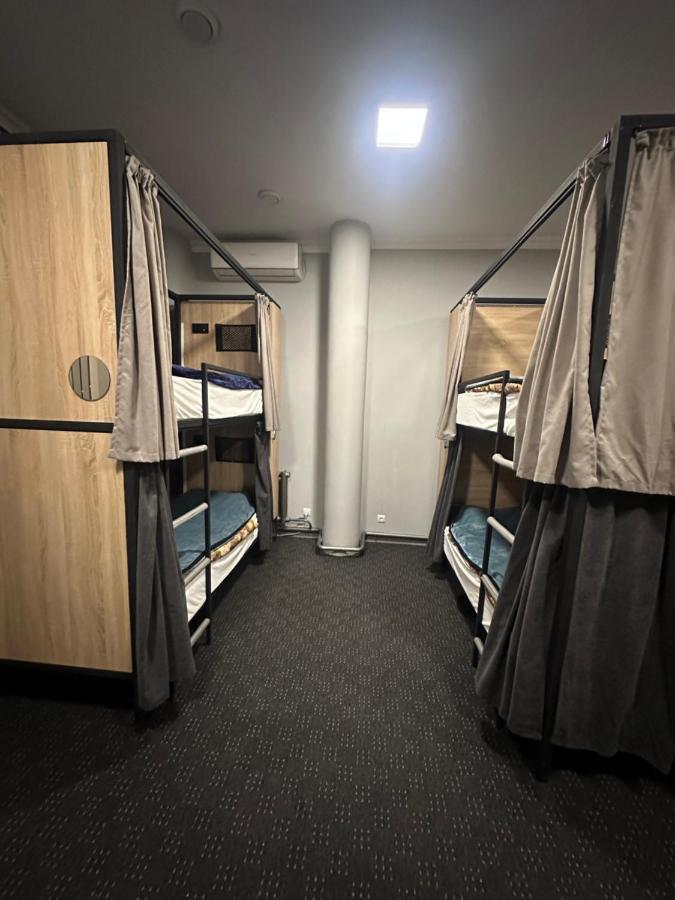 Hostel 211A Алматы Экстерьер фото