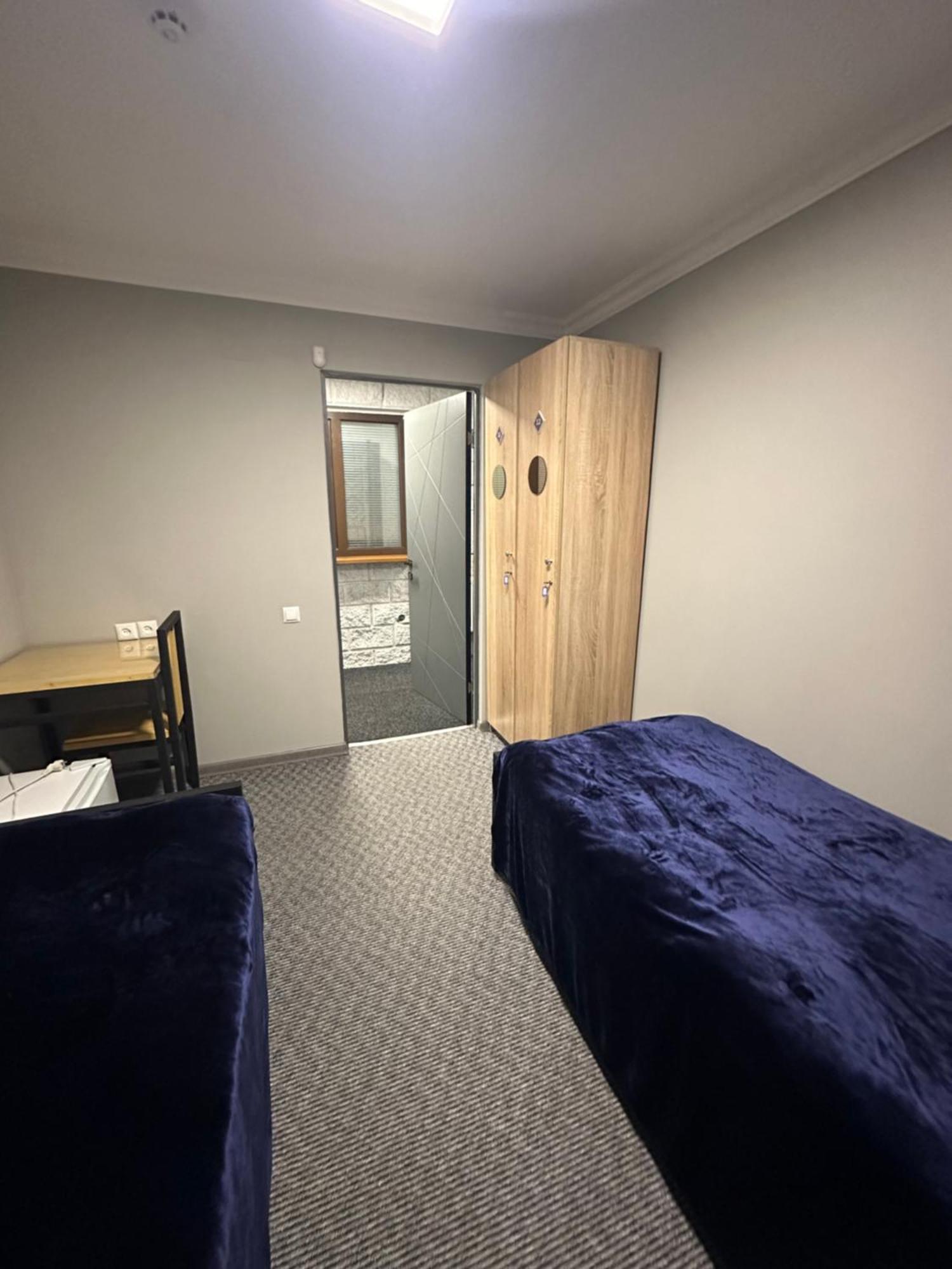 Hostel 211A Алматы Экстерьер фото